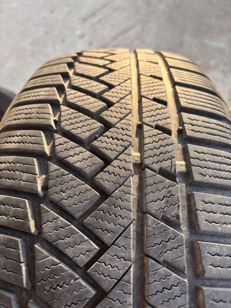 Opony zimowe  Continental 225/55/19 WinterContact TS850P 2016r