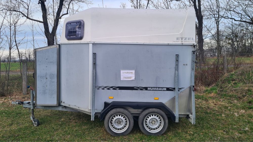 Przyczepa dla koni, dwukonna Humbaur
