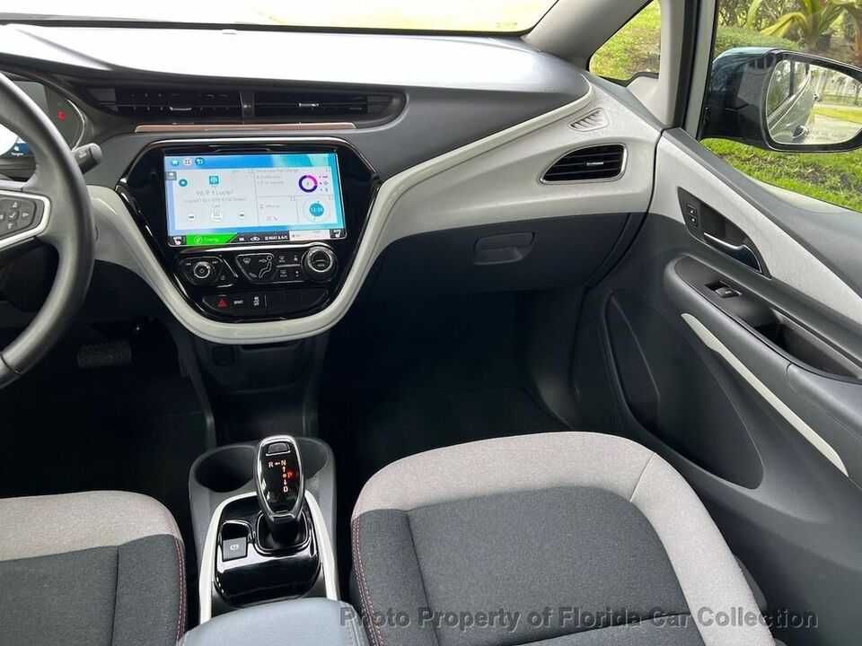 2017 Chevrolet Bolt EV Hatchback