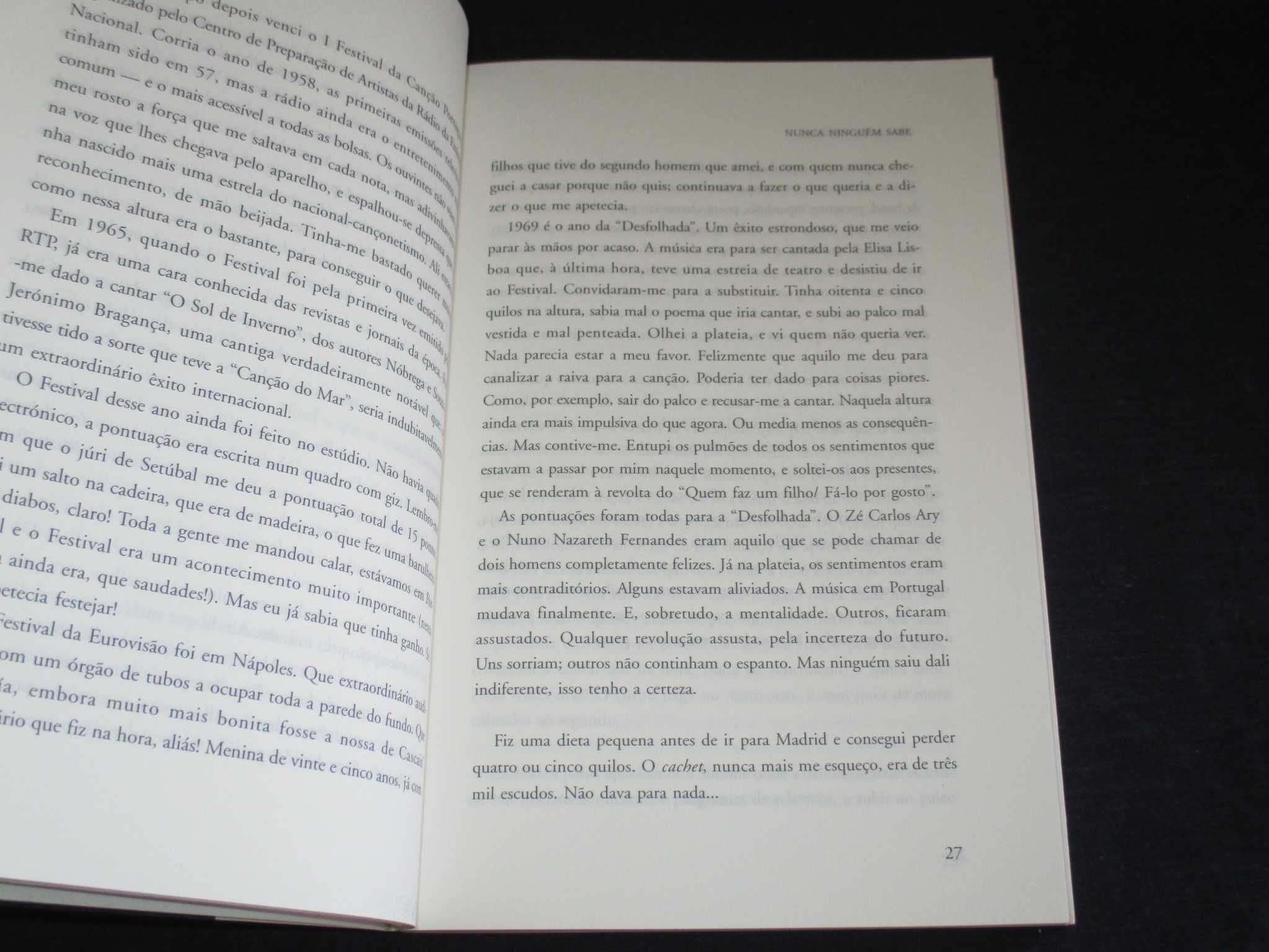 Livro Nunca Ninguém Sabe Simone de Oliveira