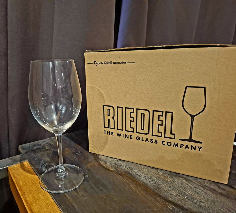 Продаж посуду, бокали, стакани, тарілки