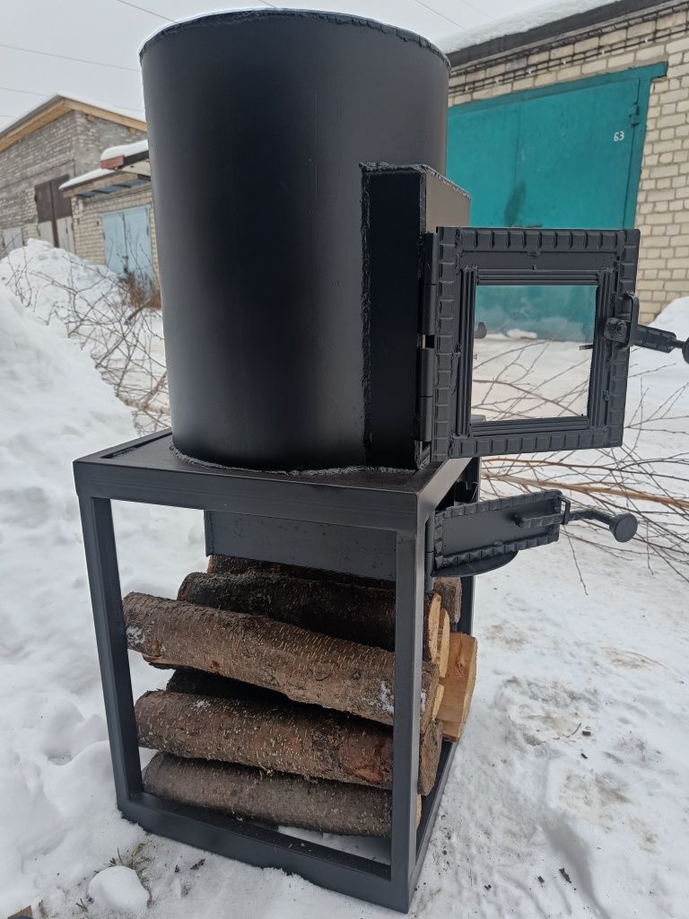 Буржуйка зі склом та  поличкою під дрова нова товстостінна