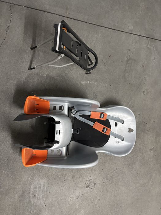 Cadeira de crianca + grade