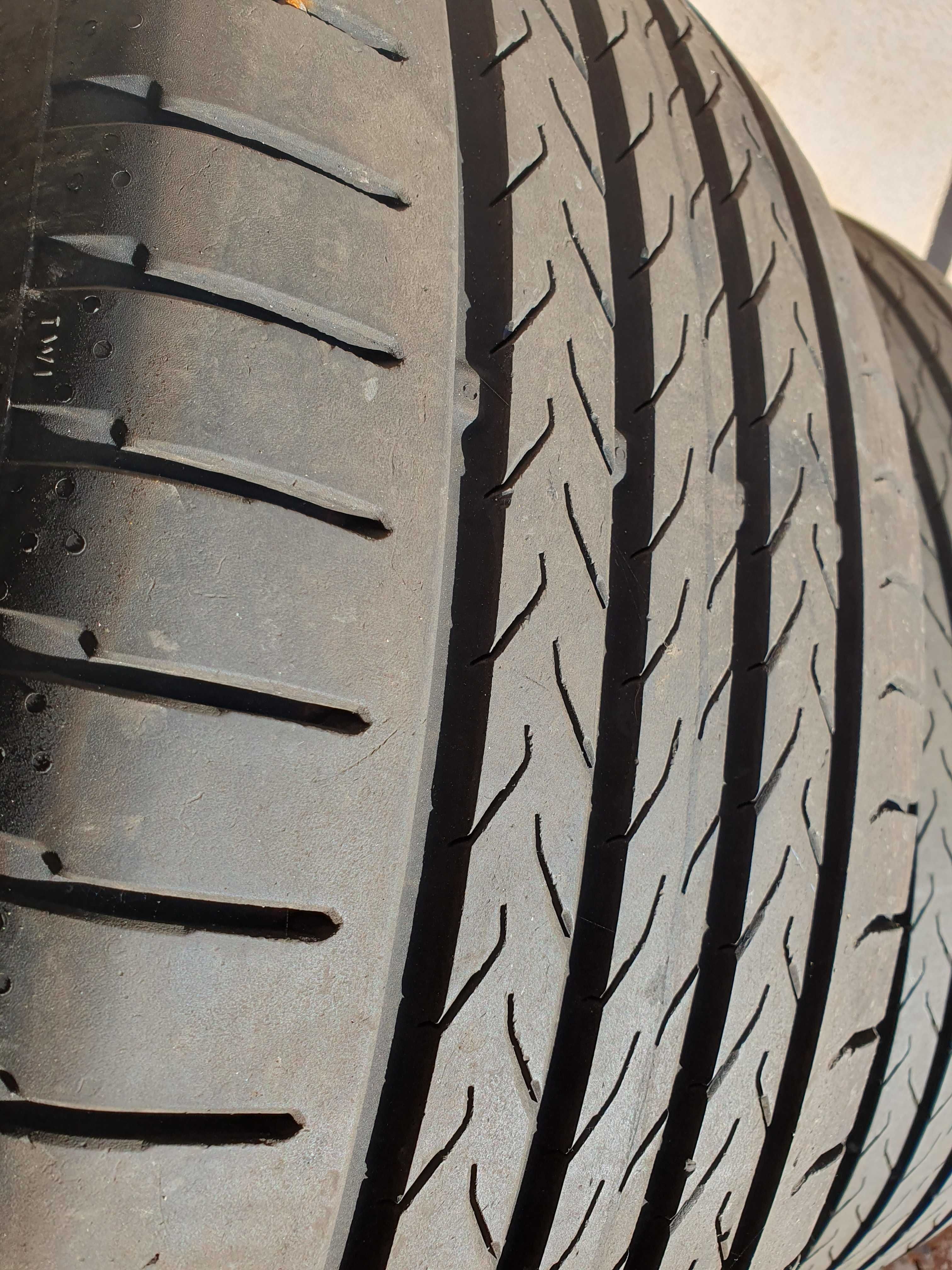 Pneus continental 234/45/R19  preço pelos 4 pneus
