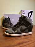 Nike Dunk Sky Hi Essential