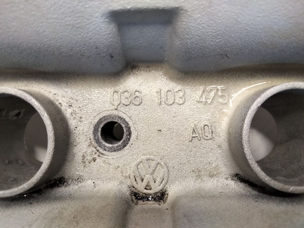 Кришка Розпредвалив VW Golf 4 1.4