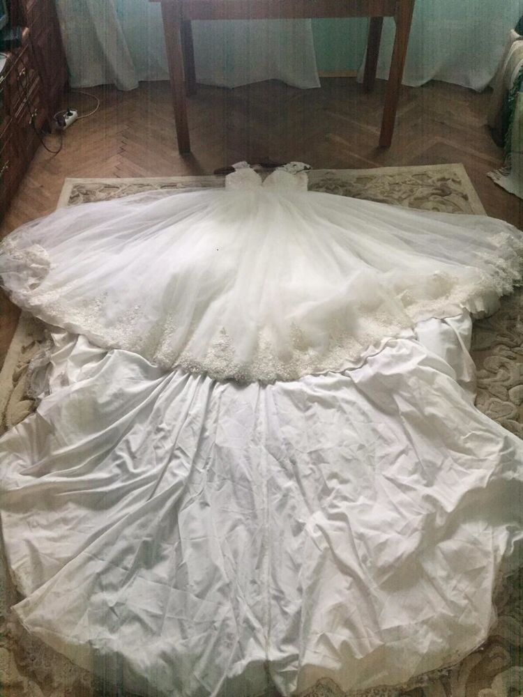 Весільне плаття!