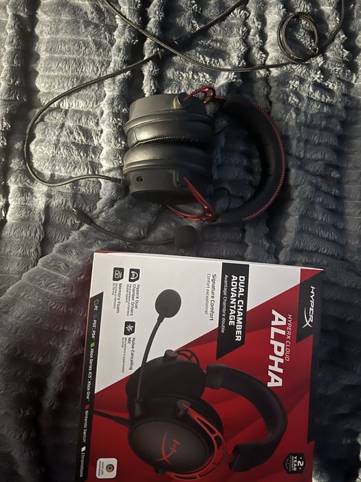 Продам навушники HyperX Cloud Alpha