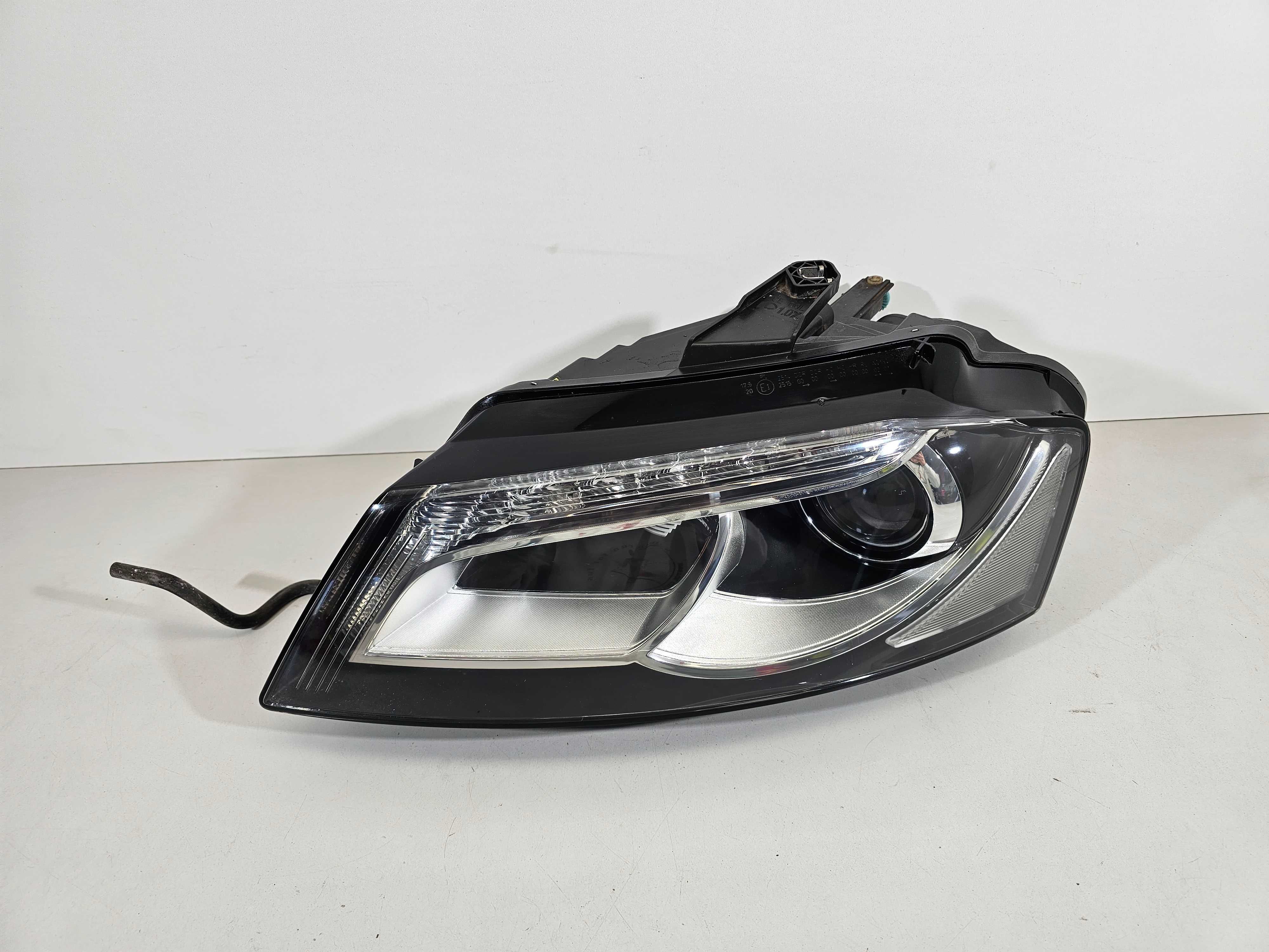 Audi A3 8P Lift 08-13r. Lampa Przód Przednia Lewa Bi-Xenon LED EU IGŁA