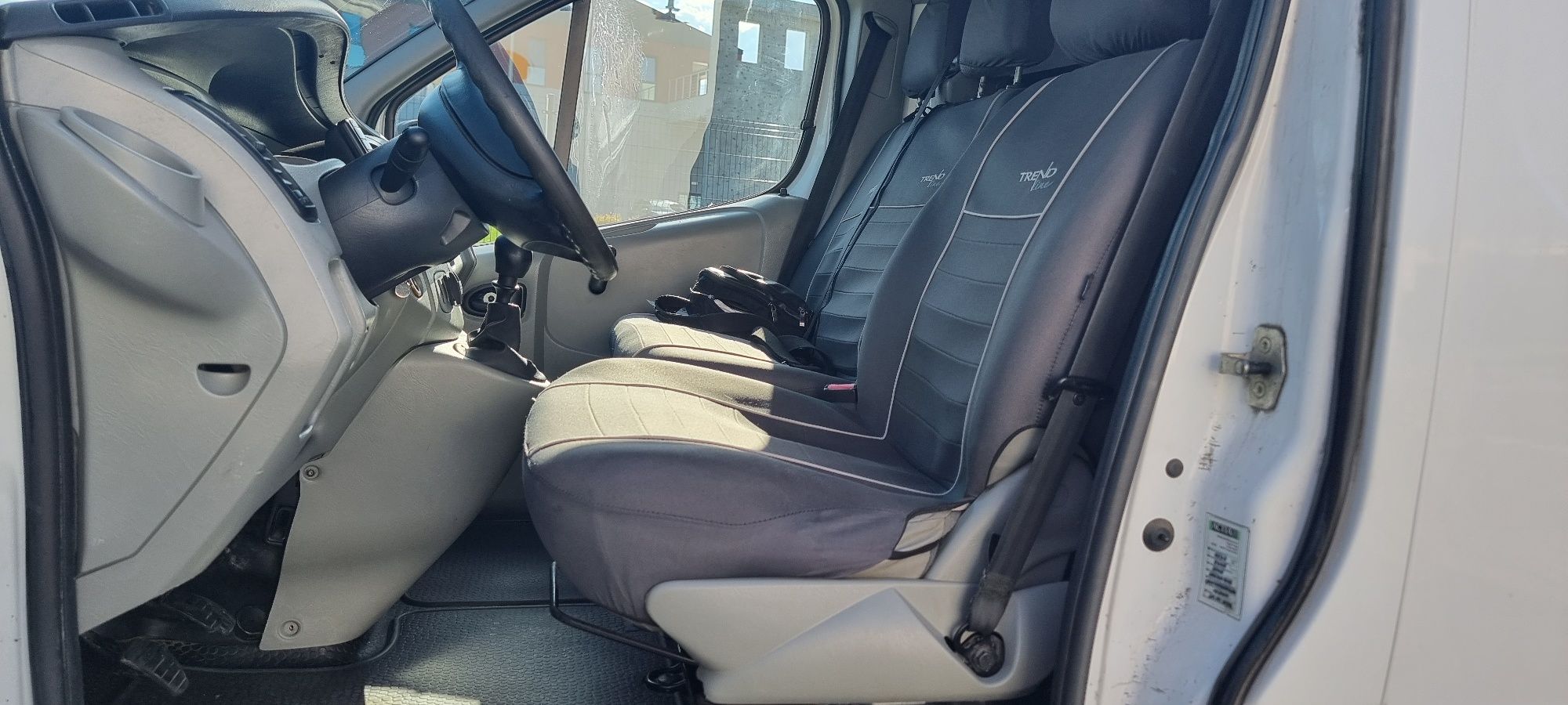 Opel Vivaro Long