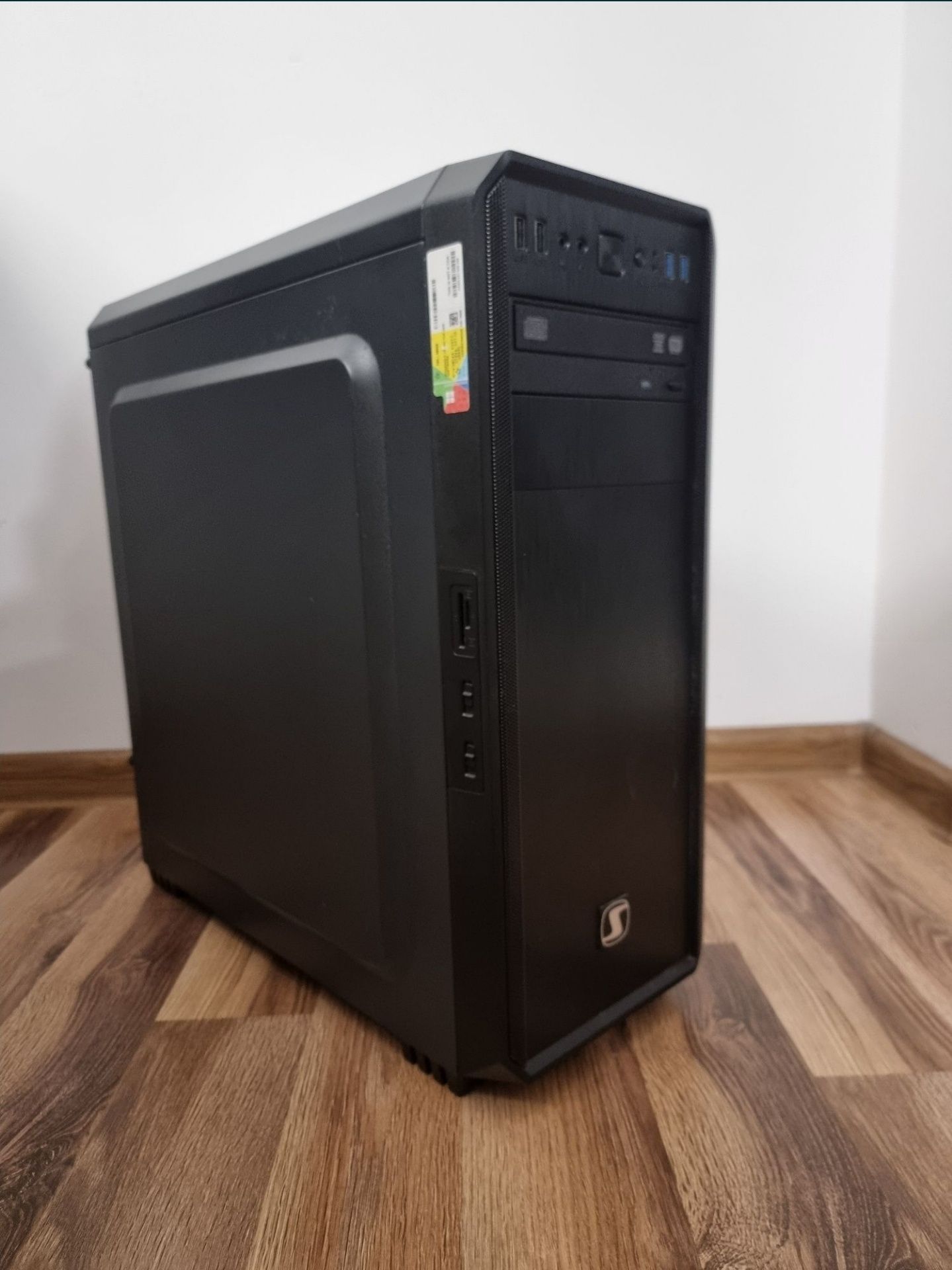 Komputer i5 12500/16Gb DDR4 4000MHz/GTX 1080/ 500Gb SSD