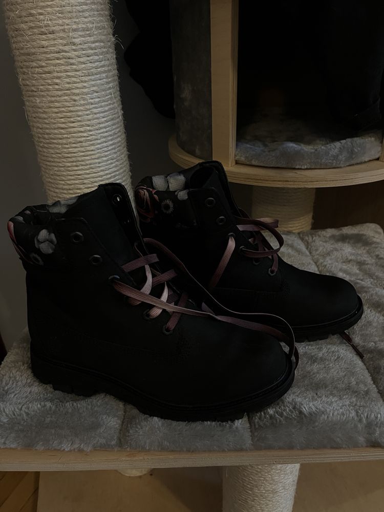 Oryginalne czarne Timberlandy LUCIA 37,5