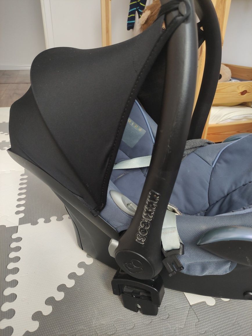 Fotelik nosidełko Maxi Cosi cabrio fix 0-13 kg