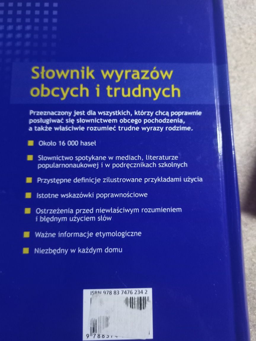 Słownik wyrazów obcych i trudnych