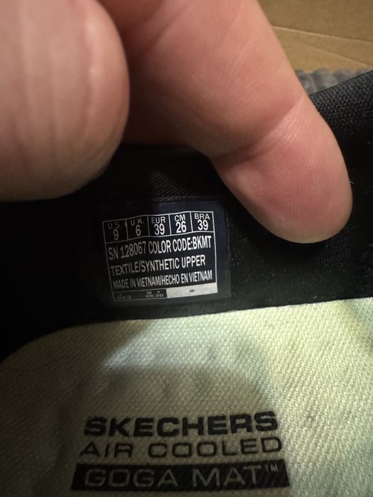 Оригінальні кросівки Skechers Ultra Go 40(26см)  WATER REPELLENT