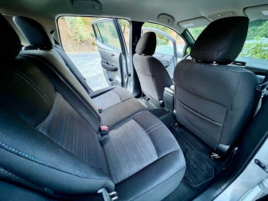 Nissan LEAF SV PLUS      2019