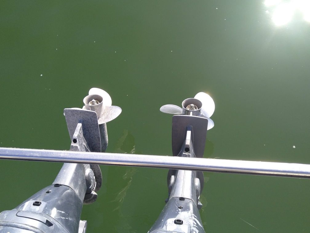 Barco de pesca Fibramar 680 com 2 motores Yamaha 50 HP