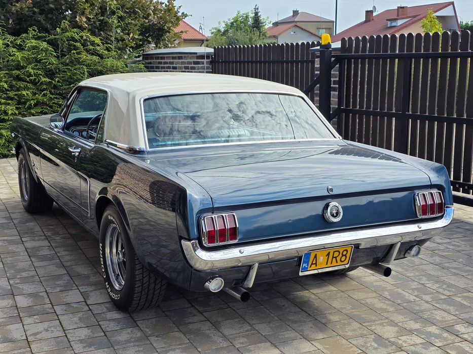 Mustang Coupe 1965 V8 4.7 Caspian Blue