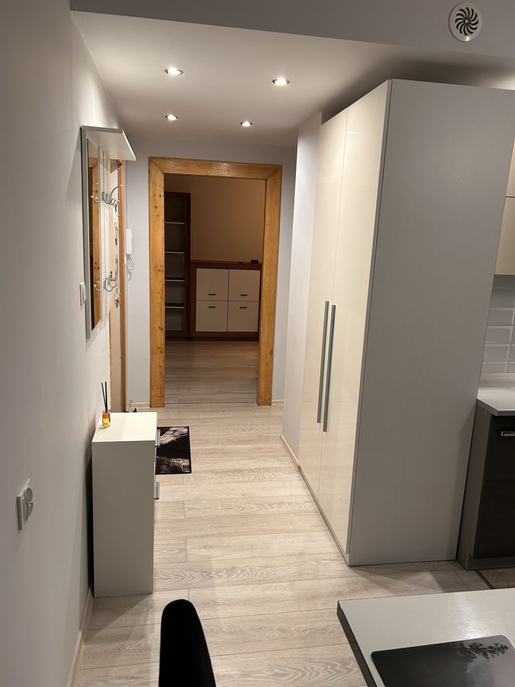 Mieszkanie do wynajęcia w centrum Bielawy 33 metry , wyposażone