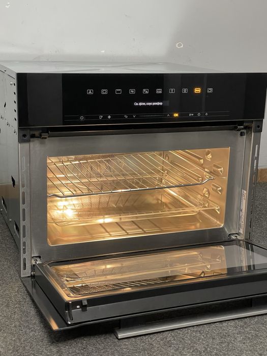 ТОПОВИЙ КОМПЛЕКТ MIELE: Духова шафа СВЧ H 7240 з Кавомашиною CVA 6401