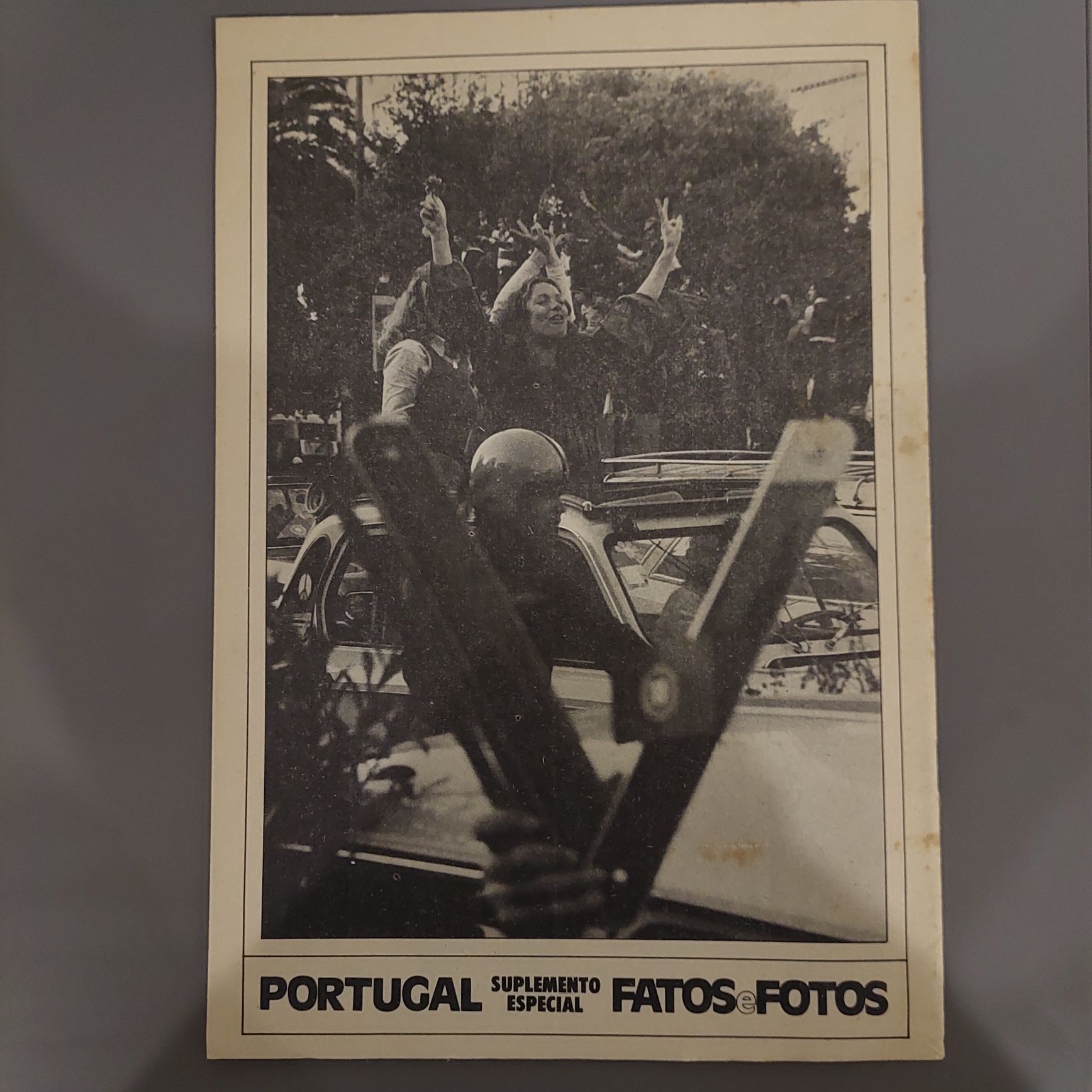 Fatos e Fotos nr 664 Revolução em Portugal