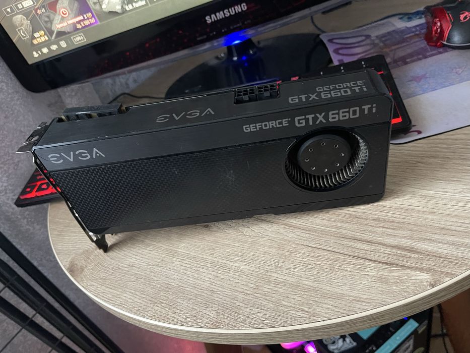 Відеокарта NVIDIA GeForce GTX 660 Ti 2Gb