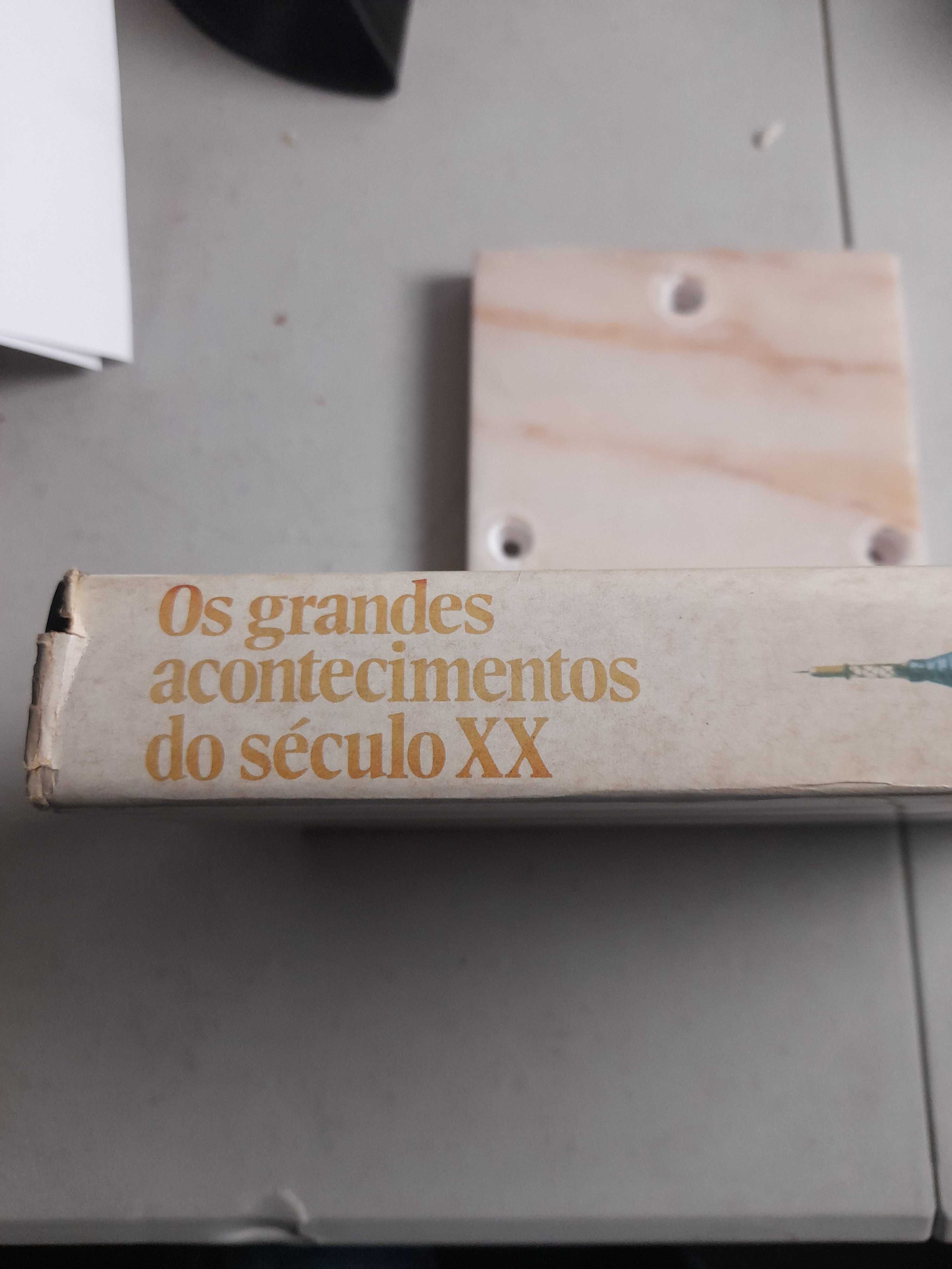 Livro - PA-4- os grandes acontecimentos do século XX-