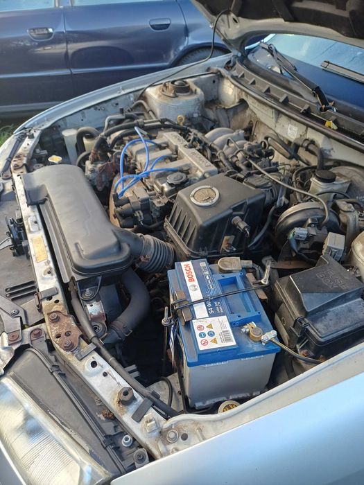 Mazda 626 Hatchback 2.0 benzyna 2000r