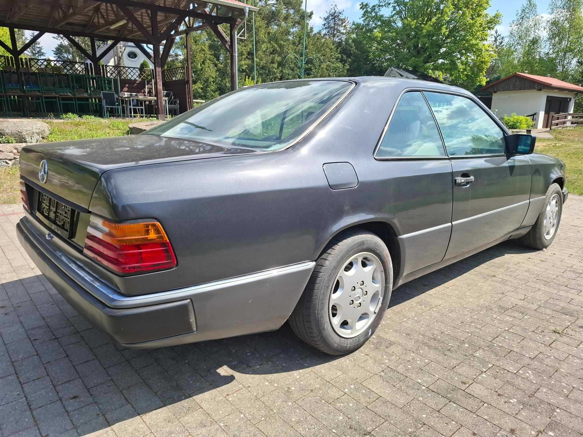 Mercedes W124 Coupe 2,3 Bez rdzy
