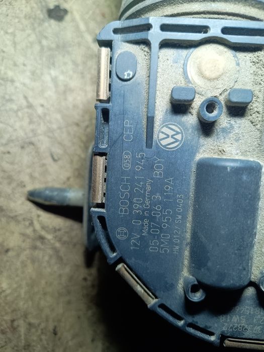 Mechanizm wycieraczki silniczek przód VW Golf V plus oryginał Europa