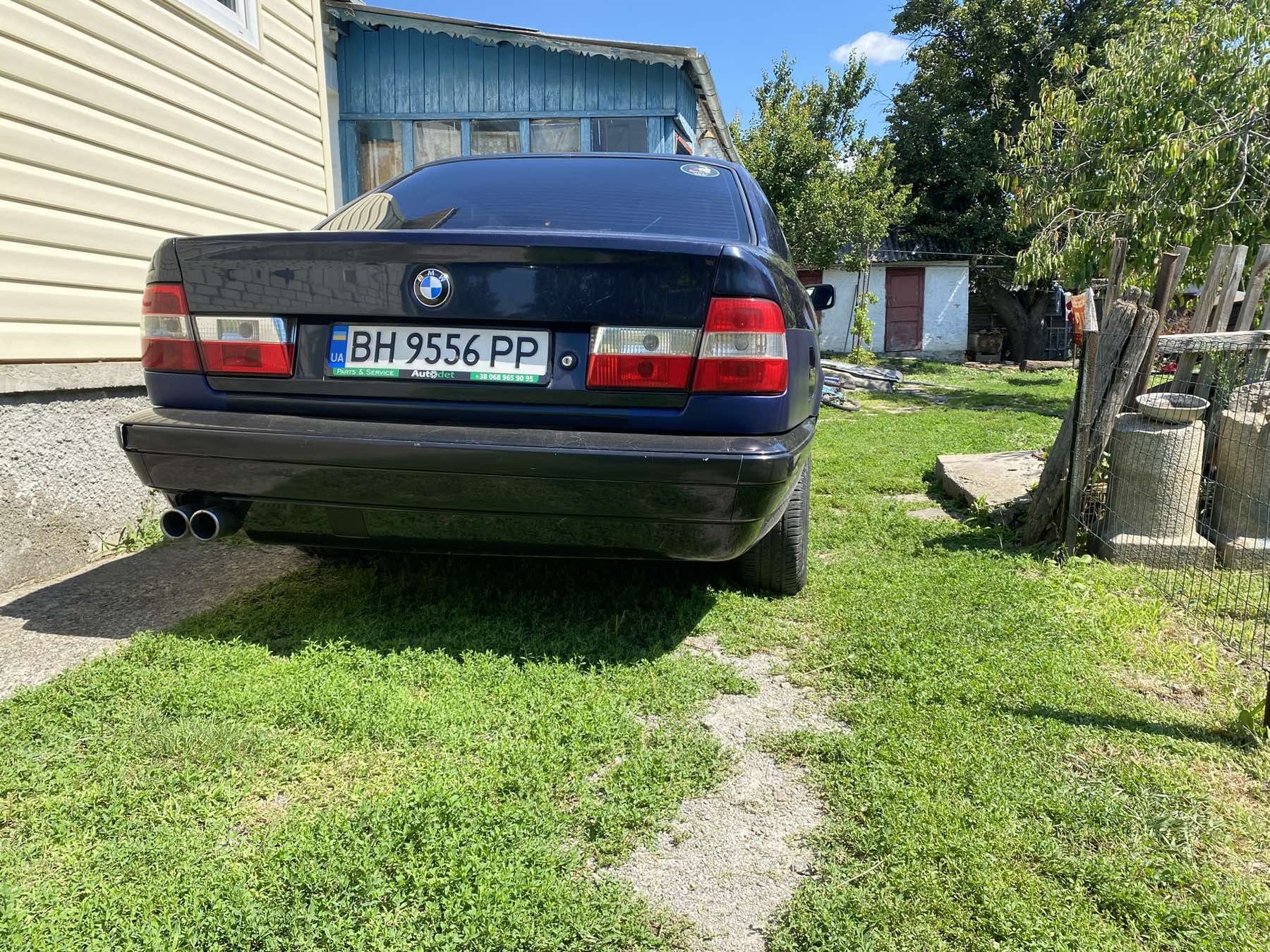 Продам BMW 5серія е34