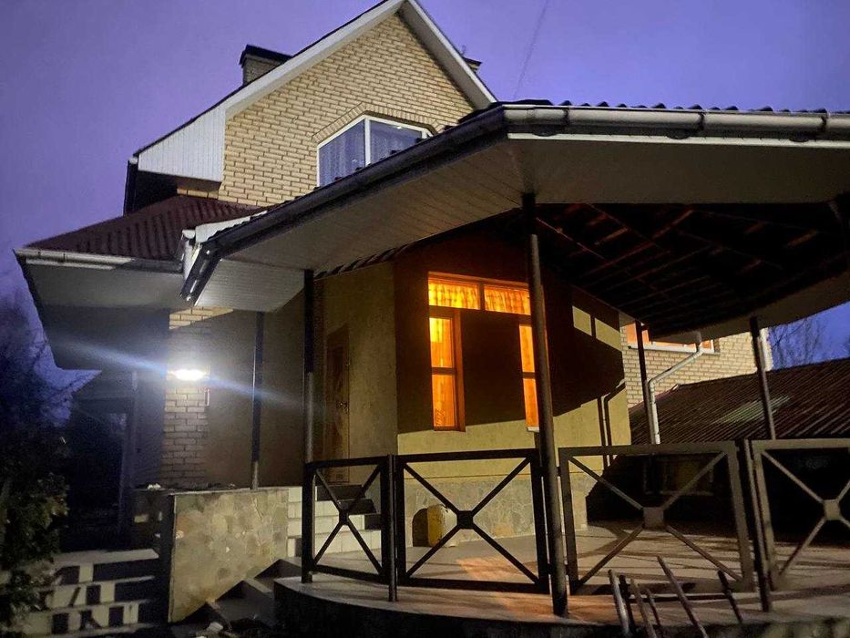 Просторий будинок у котеджному містечку “Дідовиця”, Вишгород