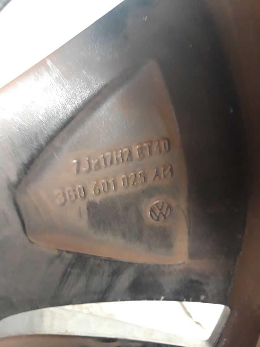 Комплект легкосплавних дисків Volksvagen 5/112R17