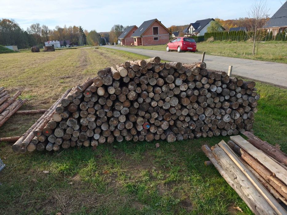 Stęple budowlane drewniane po jednej budowie