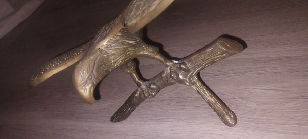 Figura Orła  wykonana  z mosiadzu