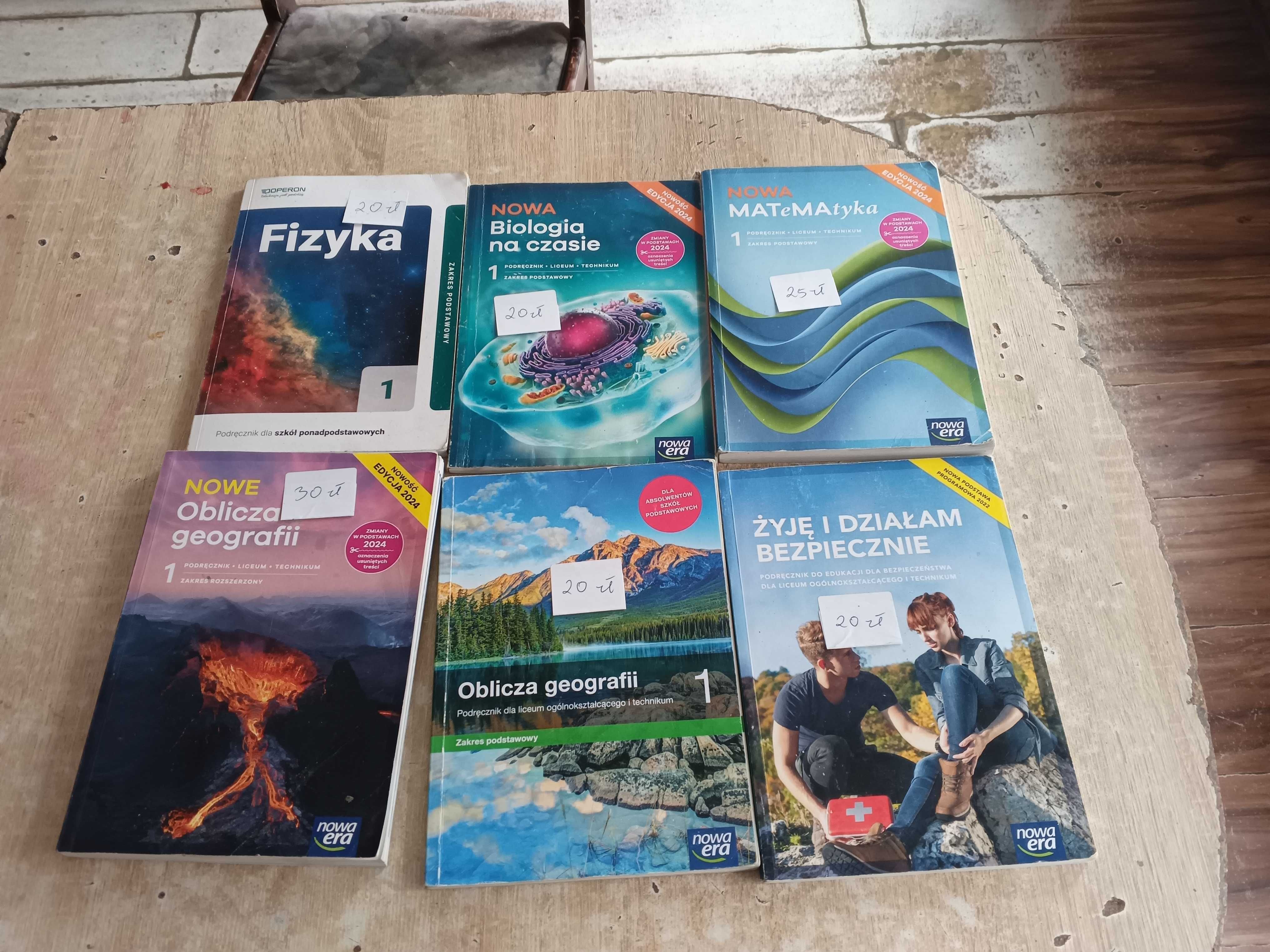 Sprzedam podręczniki do kl 1 liceum/ technikum
