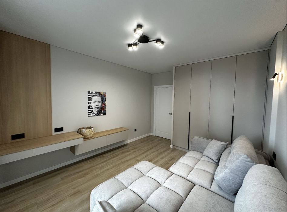 Оренда 2 кімнатна квартира +кухня-студія жк Park Residence,Липки Озеро
