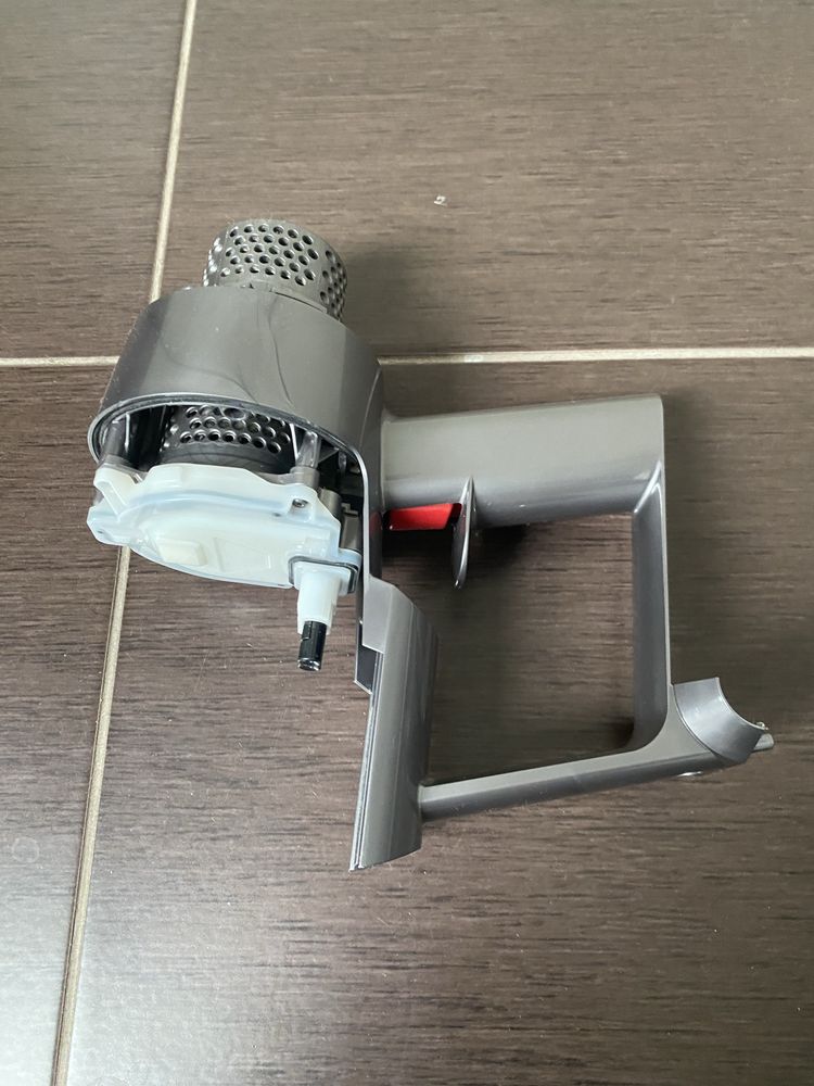 Пылесос Dyson V10