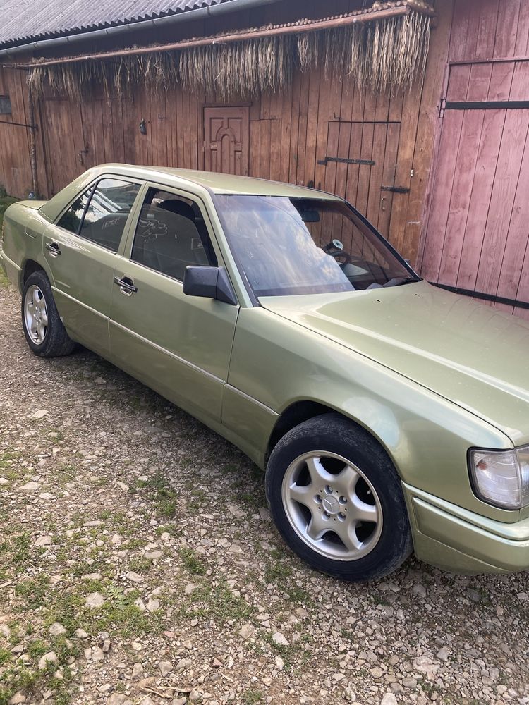 Mercedes w124 3.0