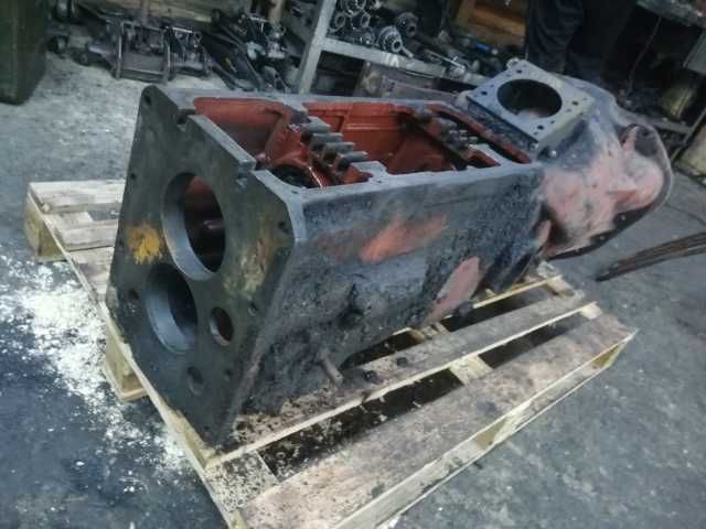 Obudowa skrzyni Biegów, Korpus,Ursus c4011,c355,c360, CAŁY,WYSYŁKA