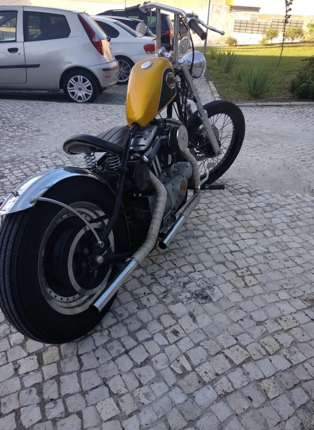 Harley Davidson 883