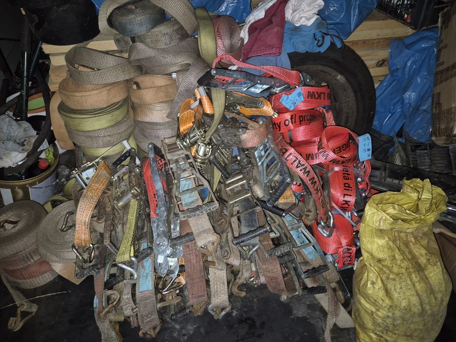 Pasy transportowe,łańcuchy,klucze,przewody