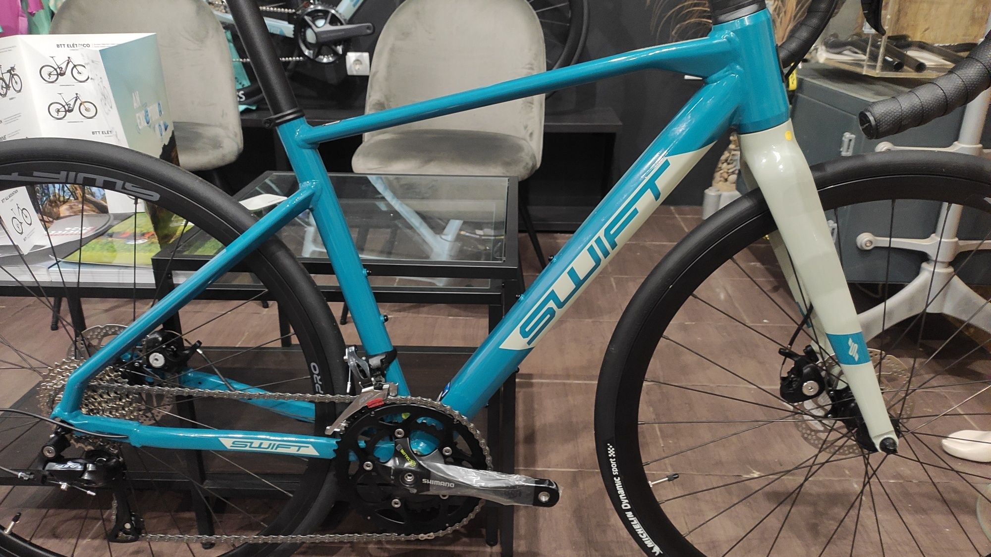 SWIFT Enduravox PRO Gravel/Estrada