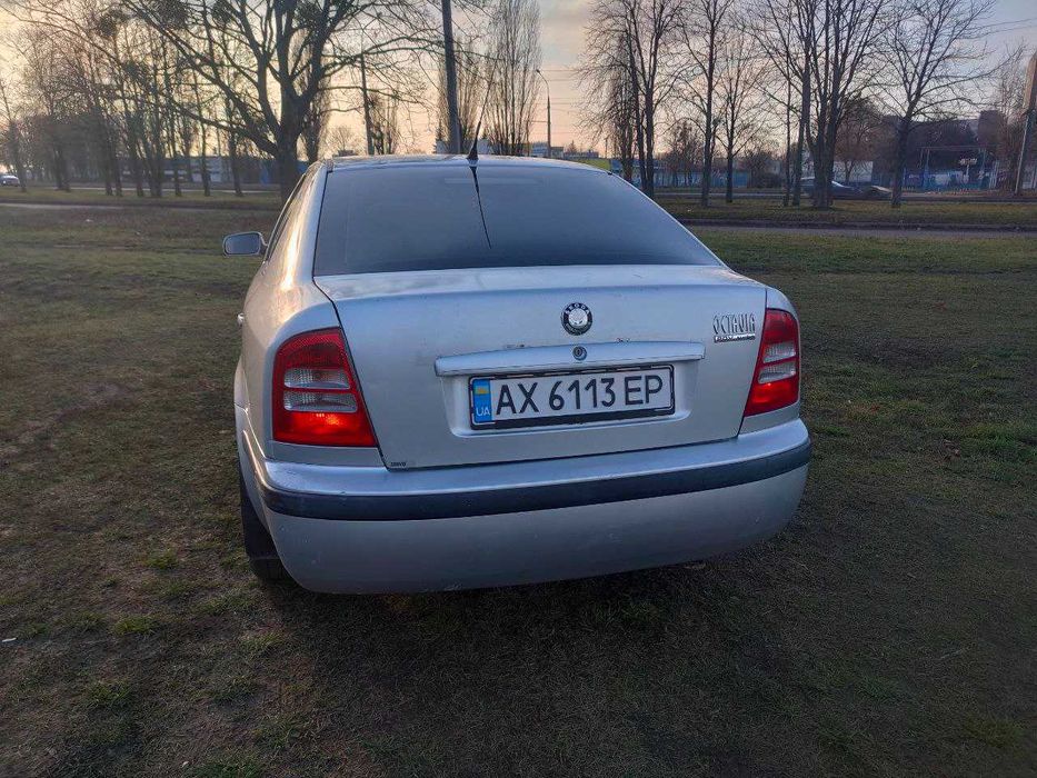 шкода октавія 1.8Т 2001 рік