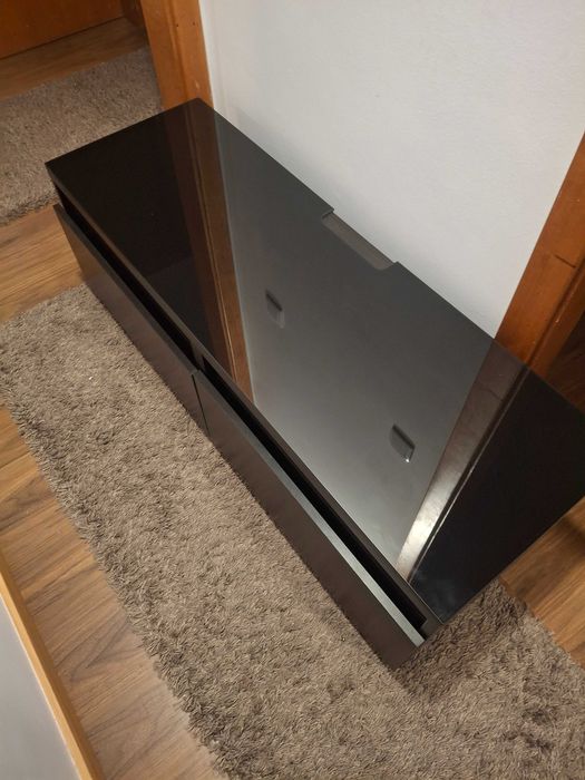 Movel tv preto em muito bom estado