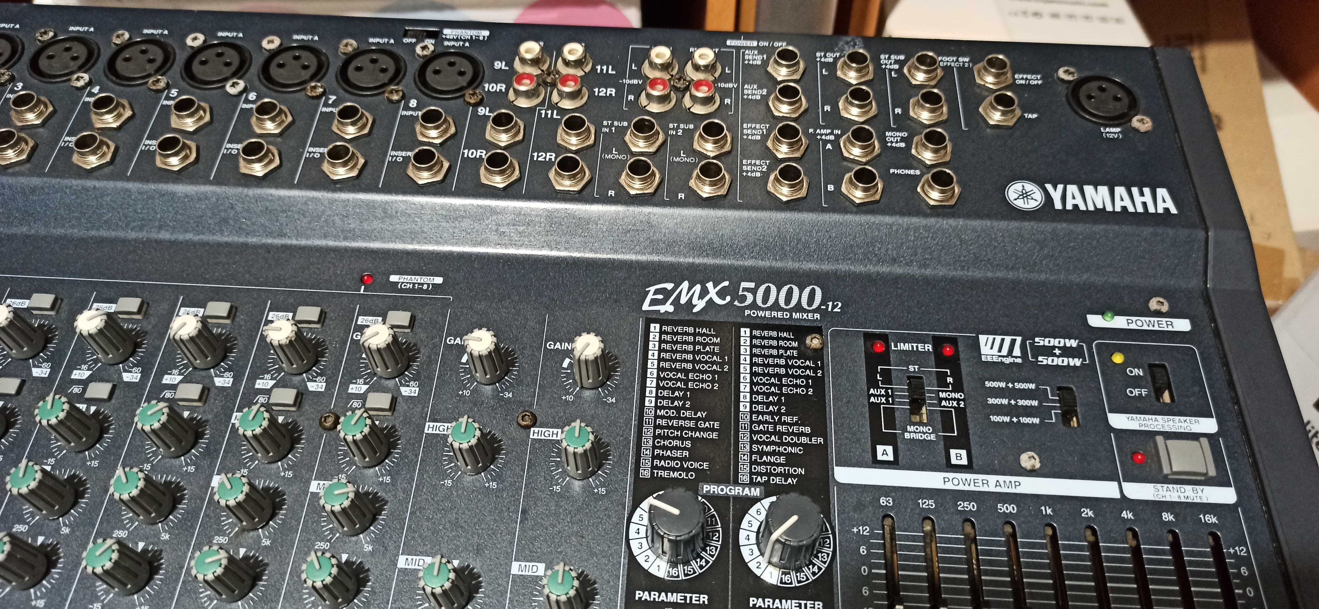 Mesa amplificada Yamaha EXM5000 + 2 colunas NSound LW15