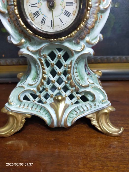 Фарфоровий годинник 1950-60 років