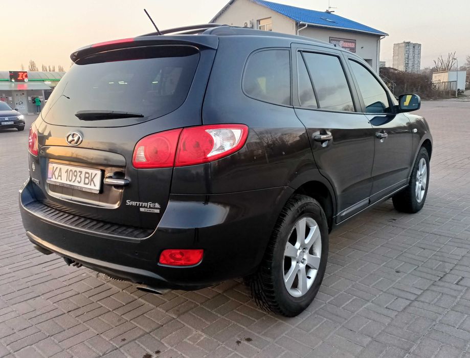 Hyundai Santa Fe -  9900 $, торг возможен