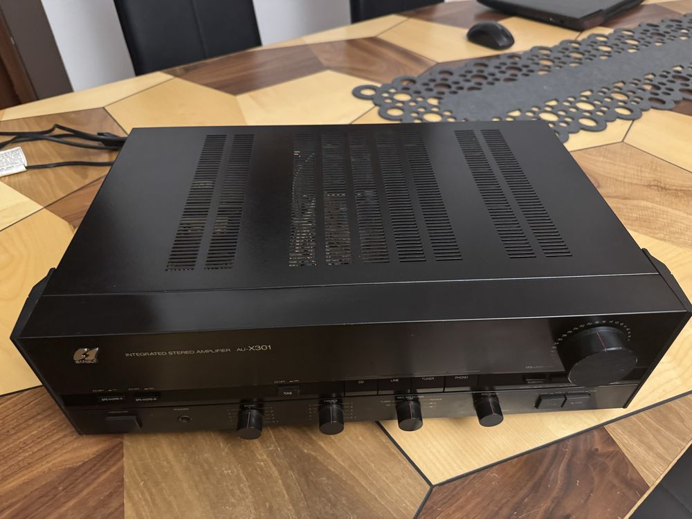 Wzmacniacz Stereo Sansui AU-X301