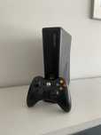 Konsola Xbox 360 slim pad zasilacz dysk !sprawna!